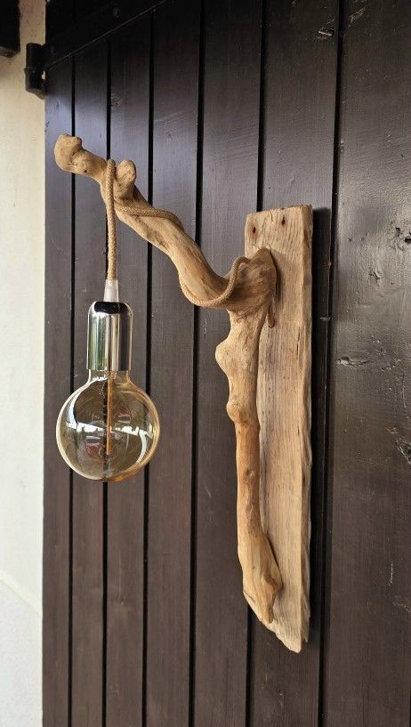 Natural Branch Wall Lamp